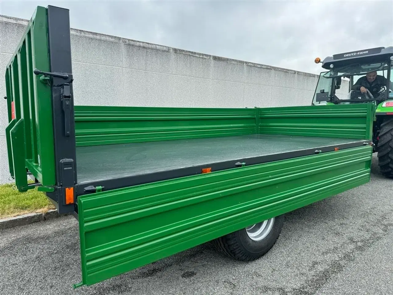 Billede 14 - Agrofyn Trailers 6 tons Multipurpose Maskintrailer med sidetip