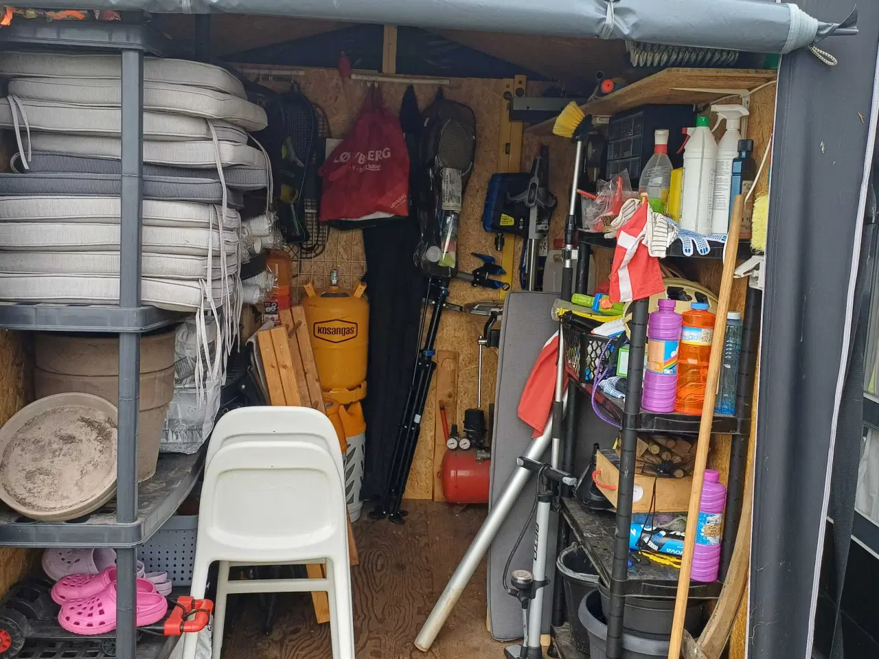 Billede 10 - Campingvogn med Villa fortelt