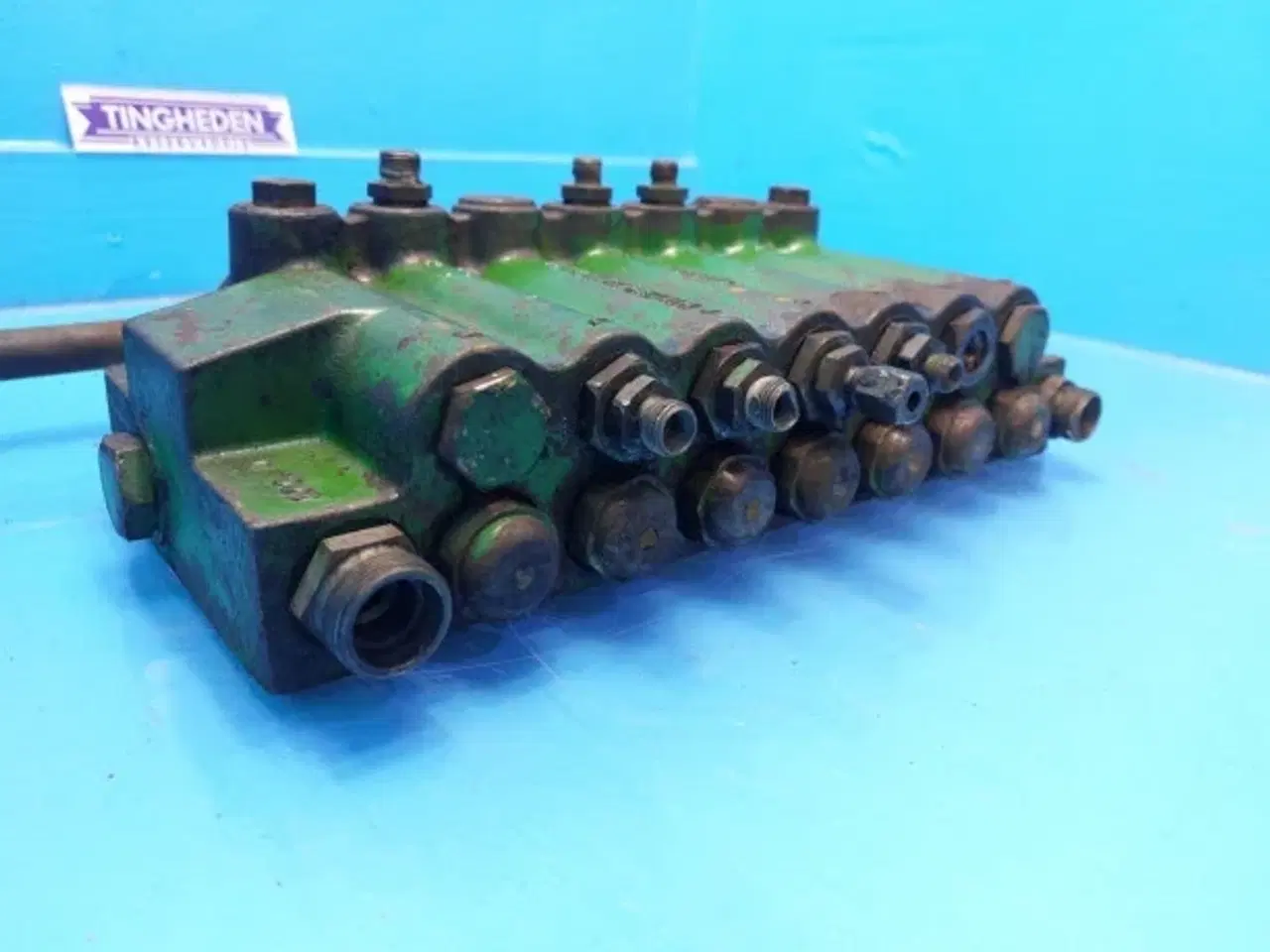 Billede 11 - John Deere 1085 Hydraulikventil AZ29351