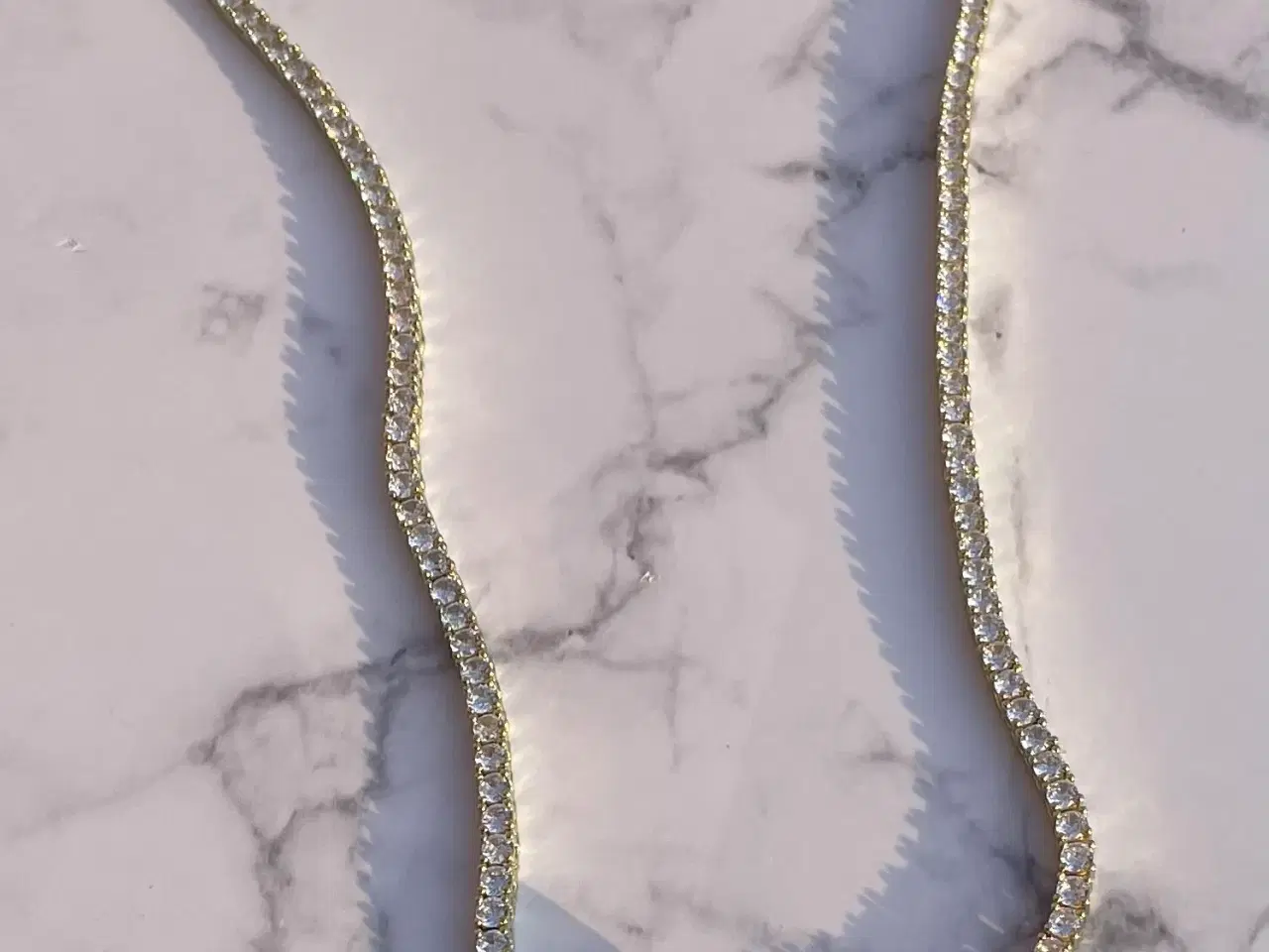 Billede 2 - Goldfilled tennis kæde med custom vedhæng 