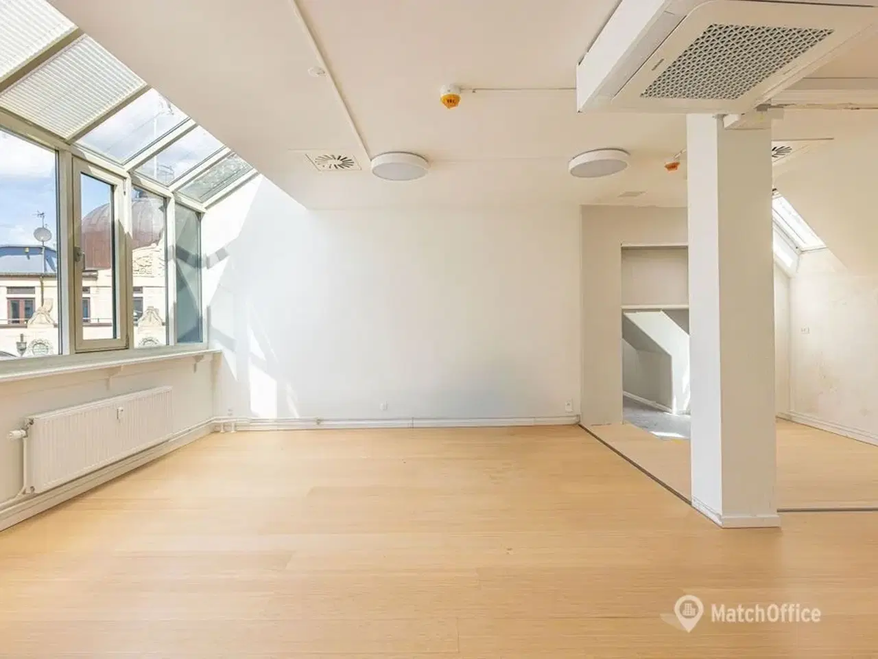 Billede 13 - INGEN BINDING - Nyistandsat og indbydende kontor på 473 m² med privat tagterrasse