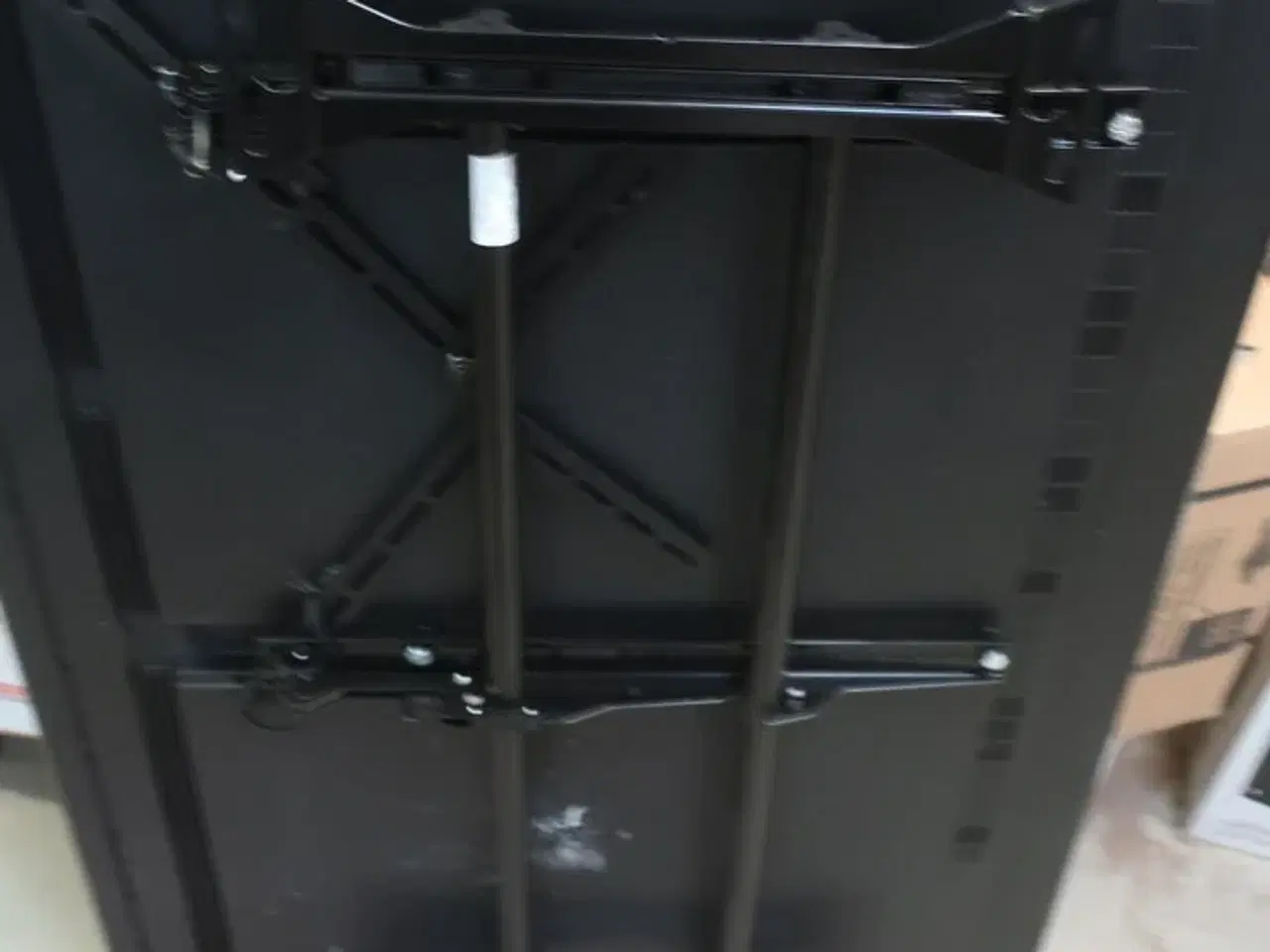 Billede 5 - 65" LED-TV, SAMSUNG QM65R