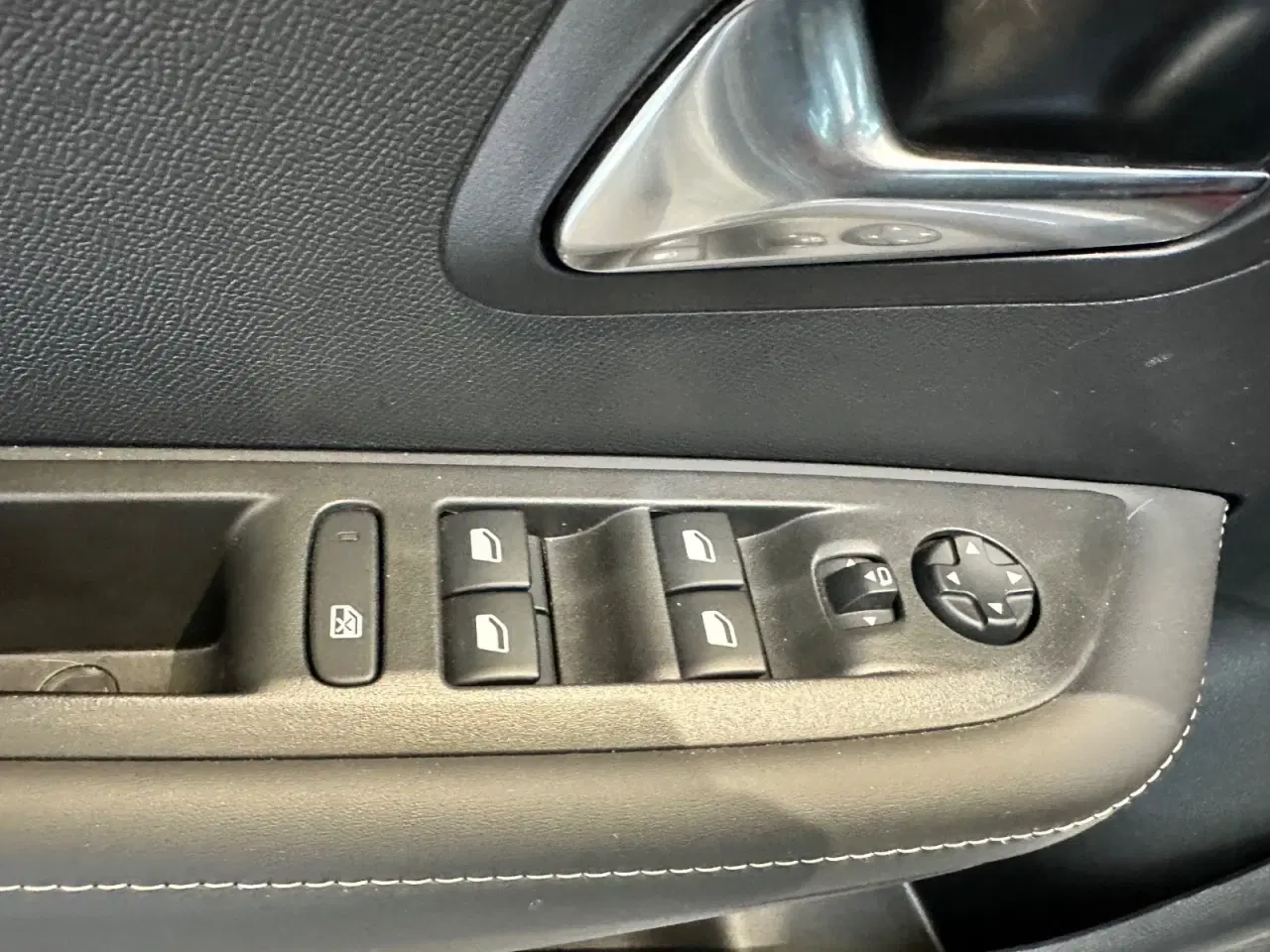 Billede 14 - Peugeot 208 1,2 PureTech 100 Allure+