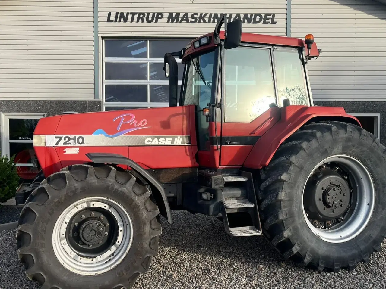 Billede 1 - Case IH Magnum 7210 PRO PRO model, og en ejers traktor fra ny.