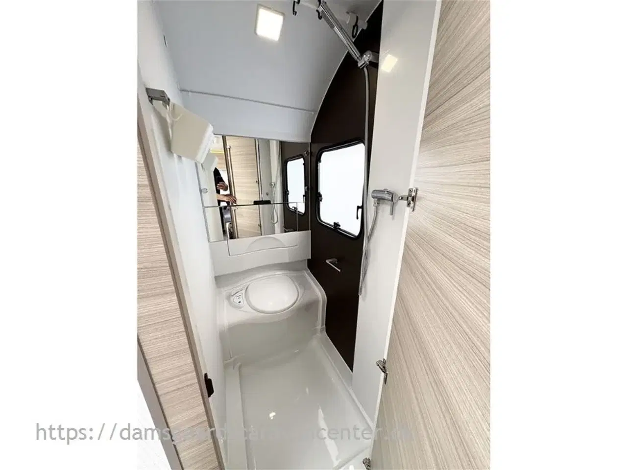 Billede 14 - 2022 - Adria Altea 472 PU   Dobbeltseng - Gulvvarme - Fortelt