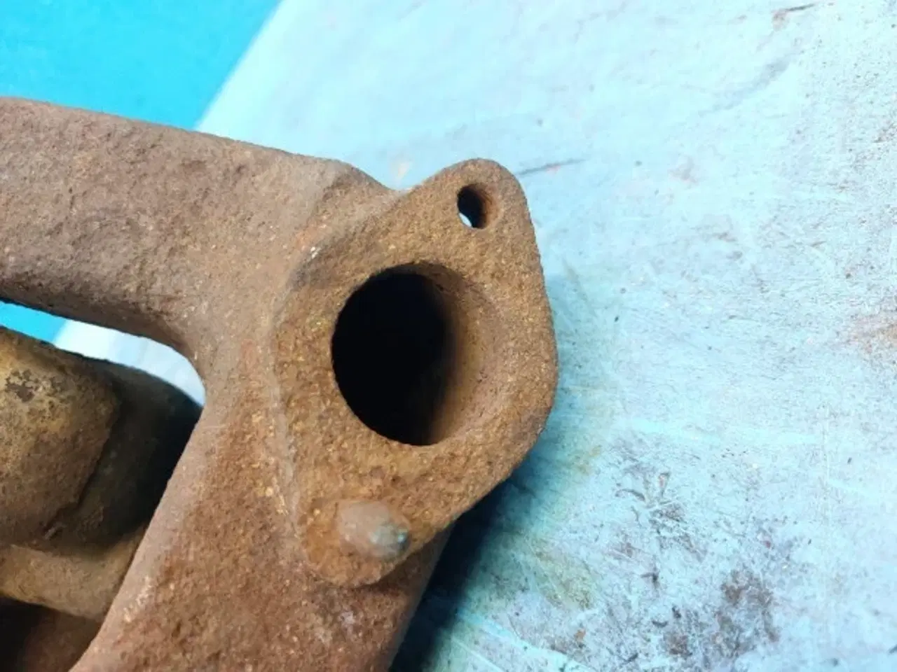 Billede 8 - Massey Ferguson TEA 20 Udstødningsmanifold 825458M1