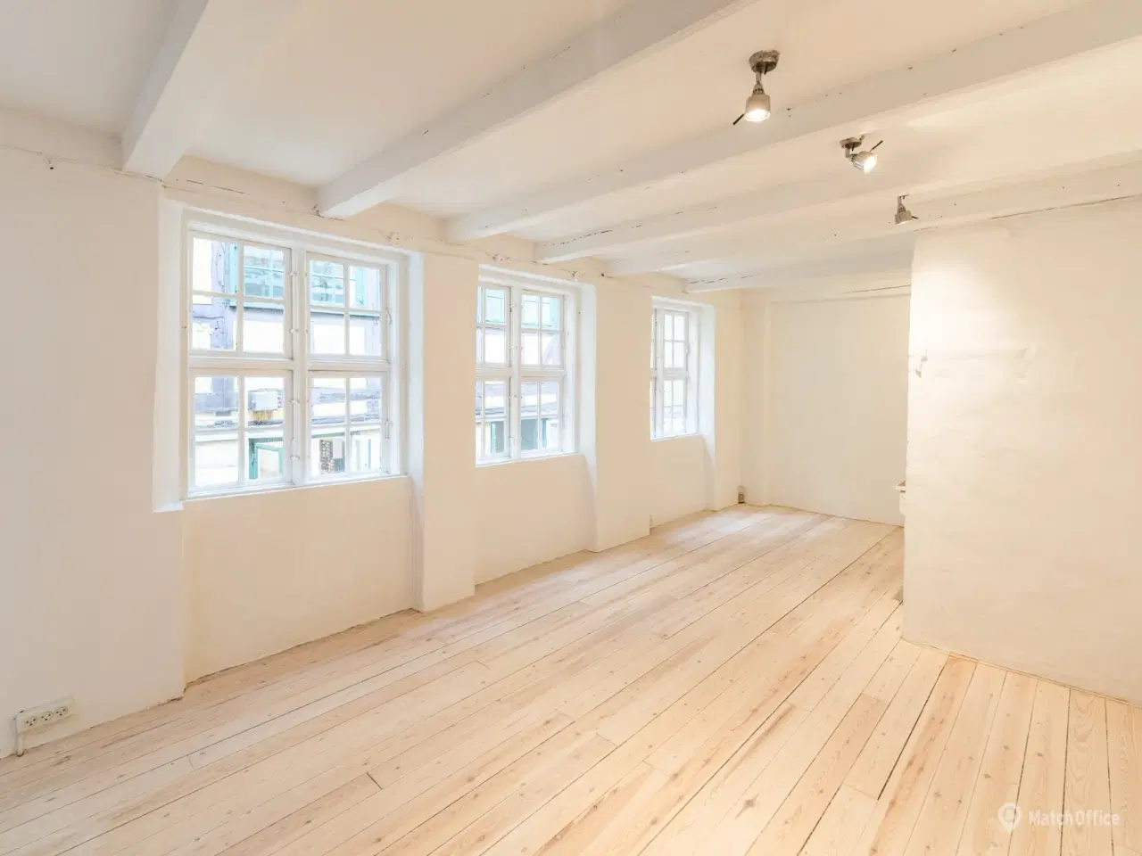 Billede 5 - Charmerende bindingsværkshus i tre plan – en skjult oase midt i Indre By