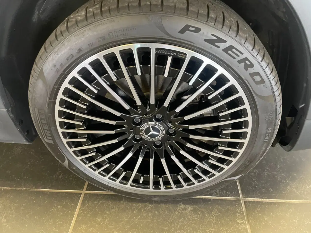 Billede 5 - Mercedes EQB250+  AMG Premium