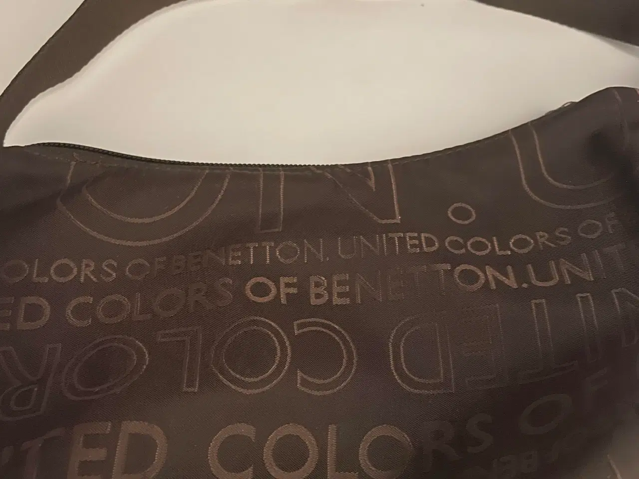 Billede 4 - Skuldertaske fra United Color Of Benetton 