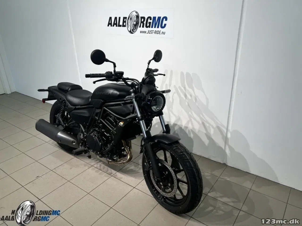 Billede 3 - Kawasaki Eliminator 500 AALBORG MC