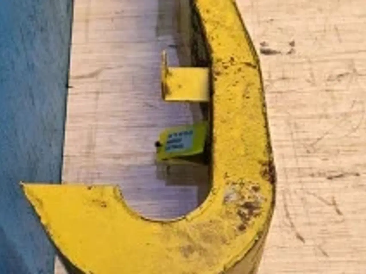 Billede 2 - New Holland TX68 Luftkanal 84000950