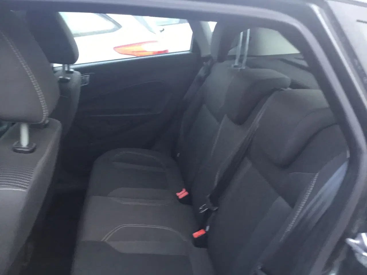 Billede 5 - Ford Fiesta 1.0 ecoboost 5 døre tandrem udskiftet.
