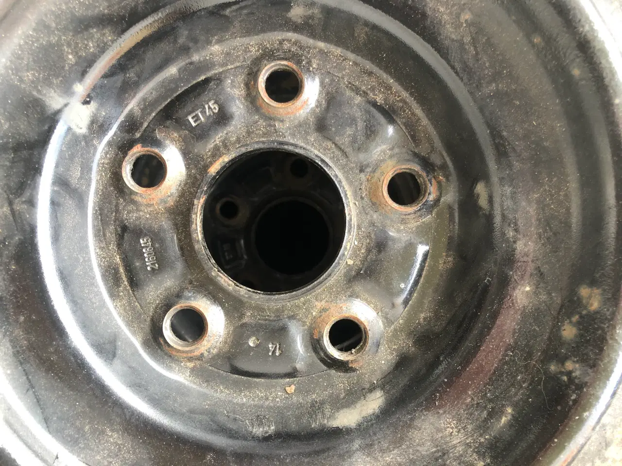 Billede 2 - 16" Stålfælge fra Toyota Avensis