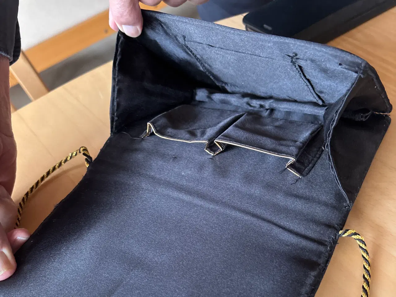 Billede 1 - Fiks taske med skulderrem