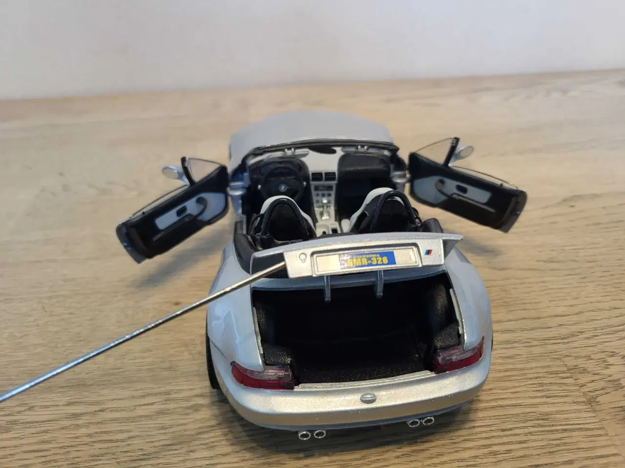 Billede 6 - Modelbil, BMW M Roadster 1996, skala 1/18
