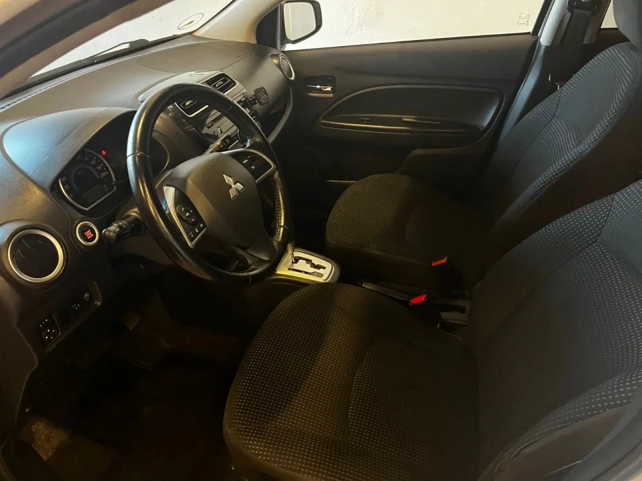 Billede 5 - Mitsubishi Space Star 1,2 Intense CVT