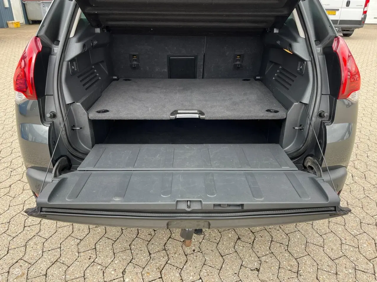 Billede 10 - Peugeot 3008 1,2 e-THP 130 Access