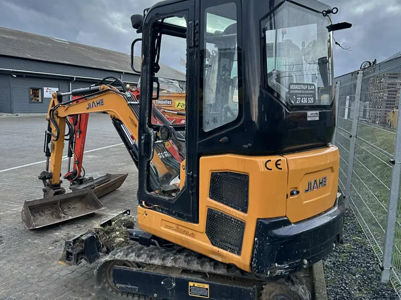 Billede 2 - JIAHE  1800kg minigraver kun 190 timer 