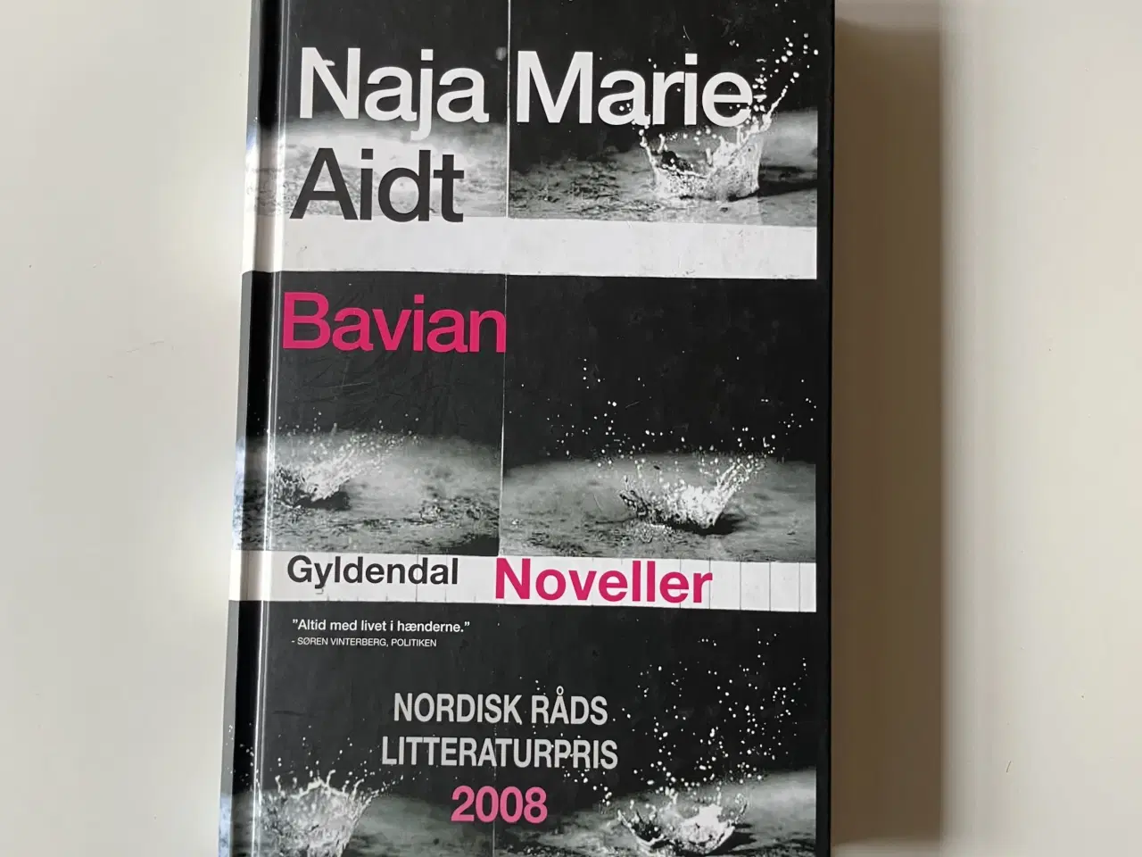 Billede 1 - Bavian. Af Naja Marie Aidt