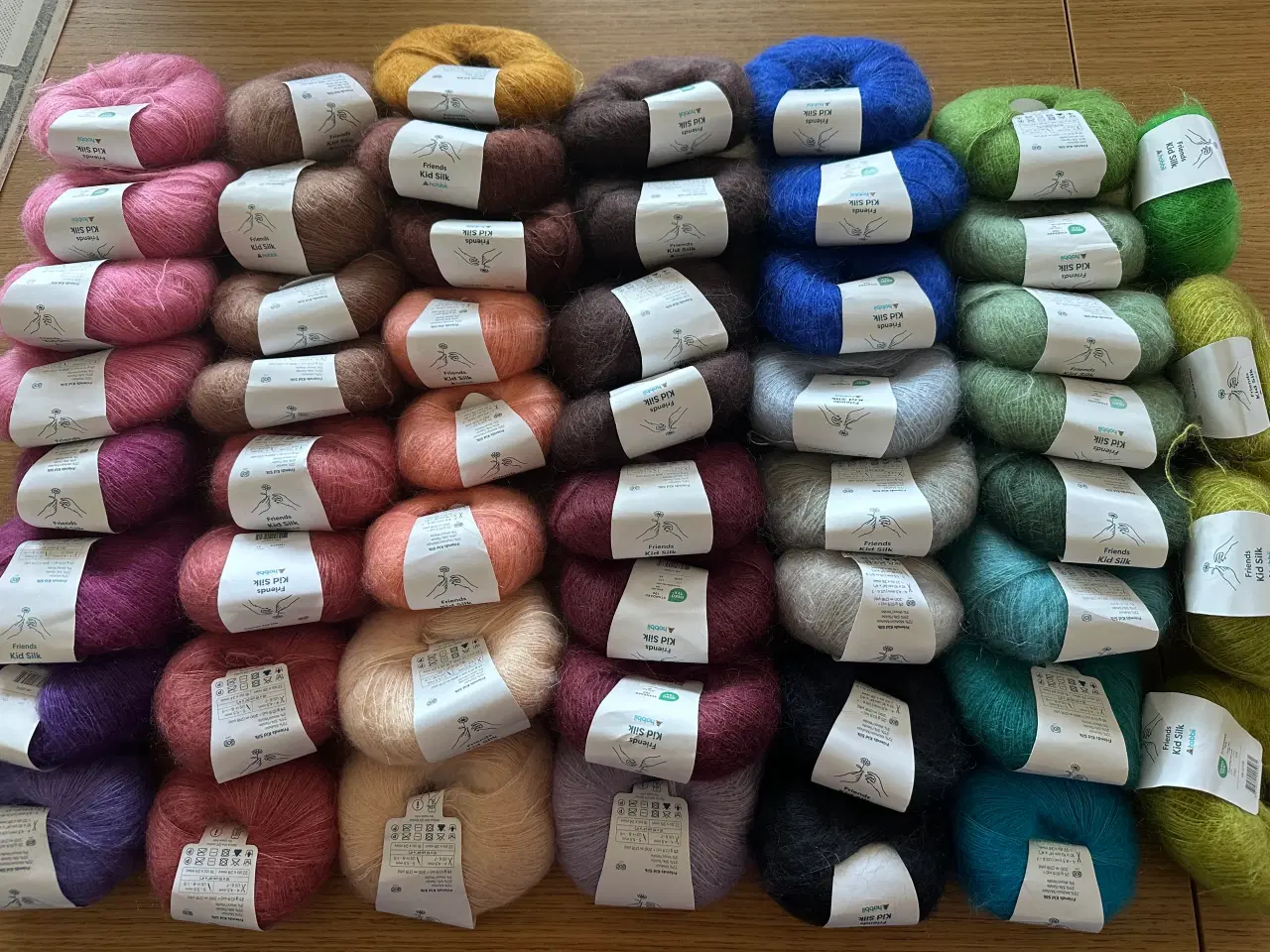 Billede 1 - 52 x kid Silk ( 1300 g. ) . Røgfrit