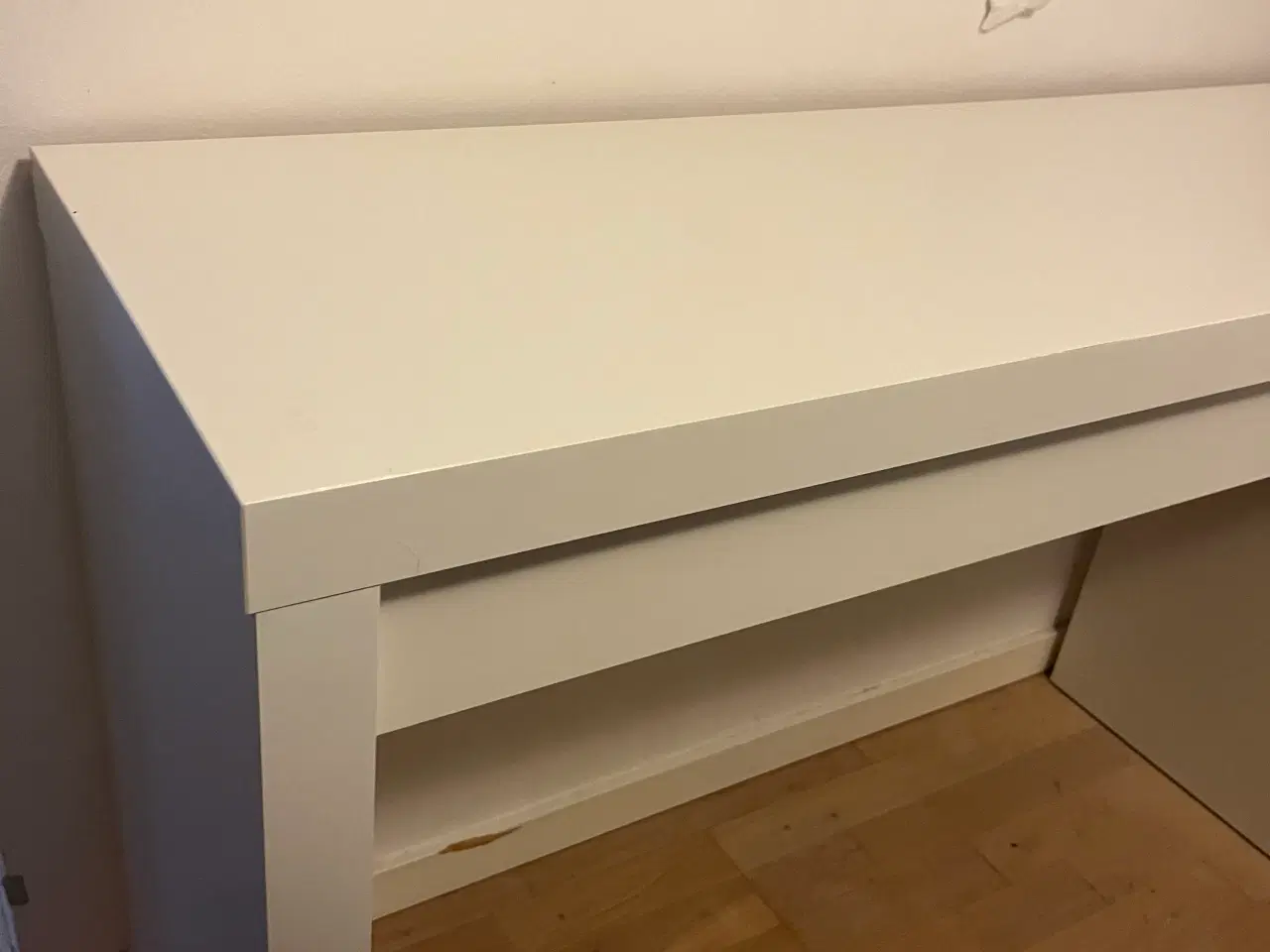 Billede 2 - Skrivebord/makeup bord