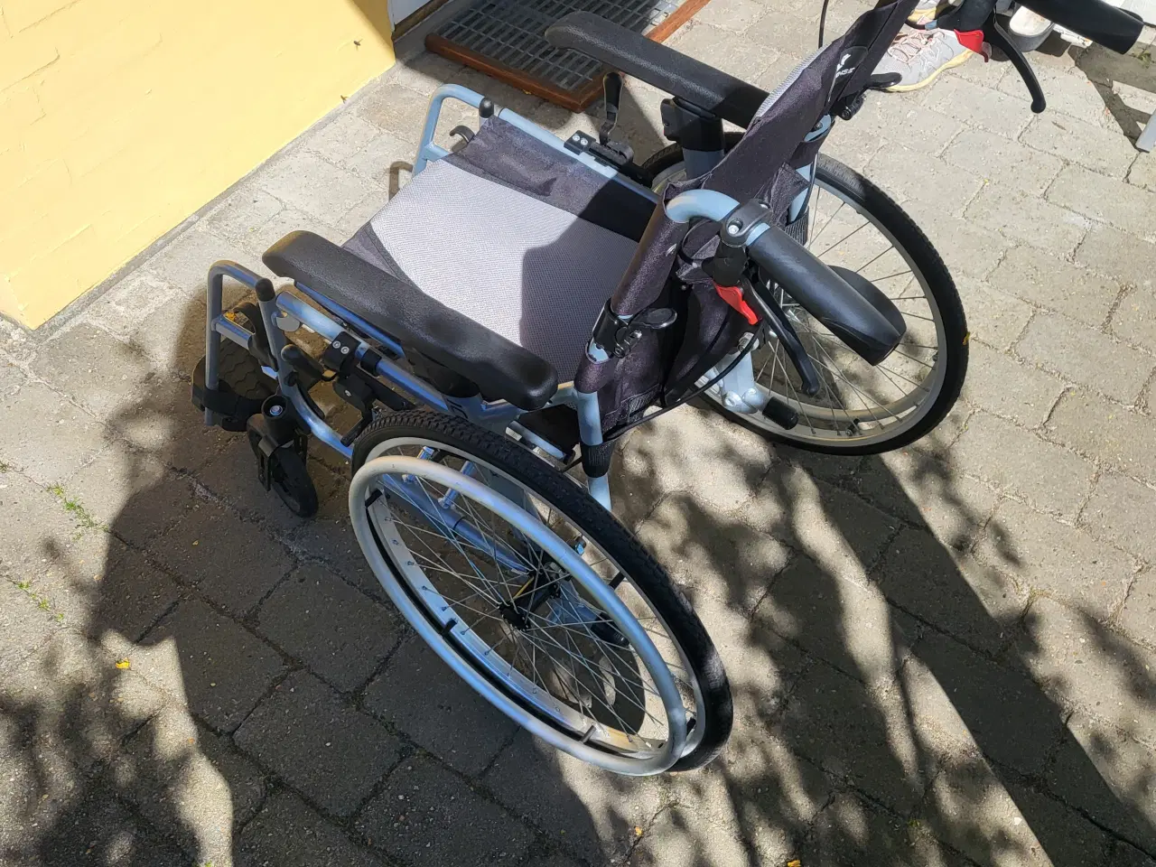 Billede 5 - "ACTIVE ICON35" - ULTRA let rejse kørestol