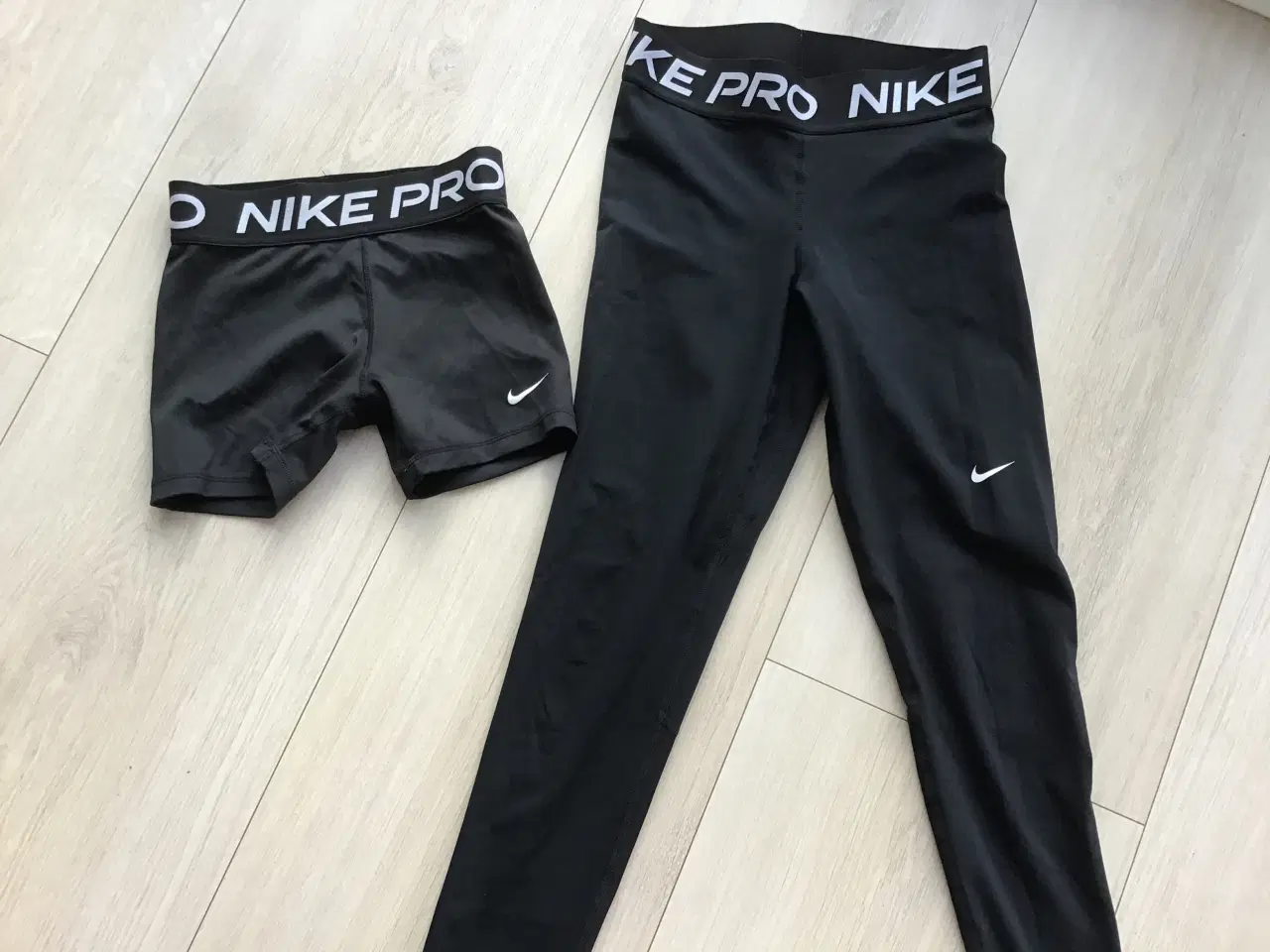 Billede 1 - Nike pro shorts og performance