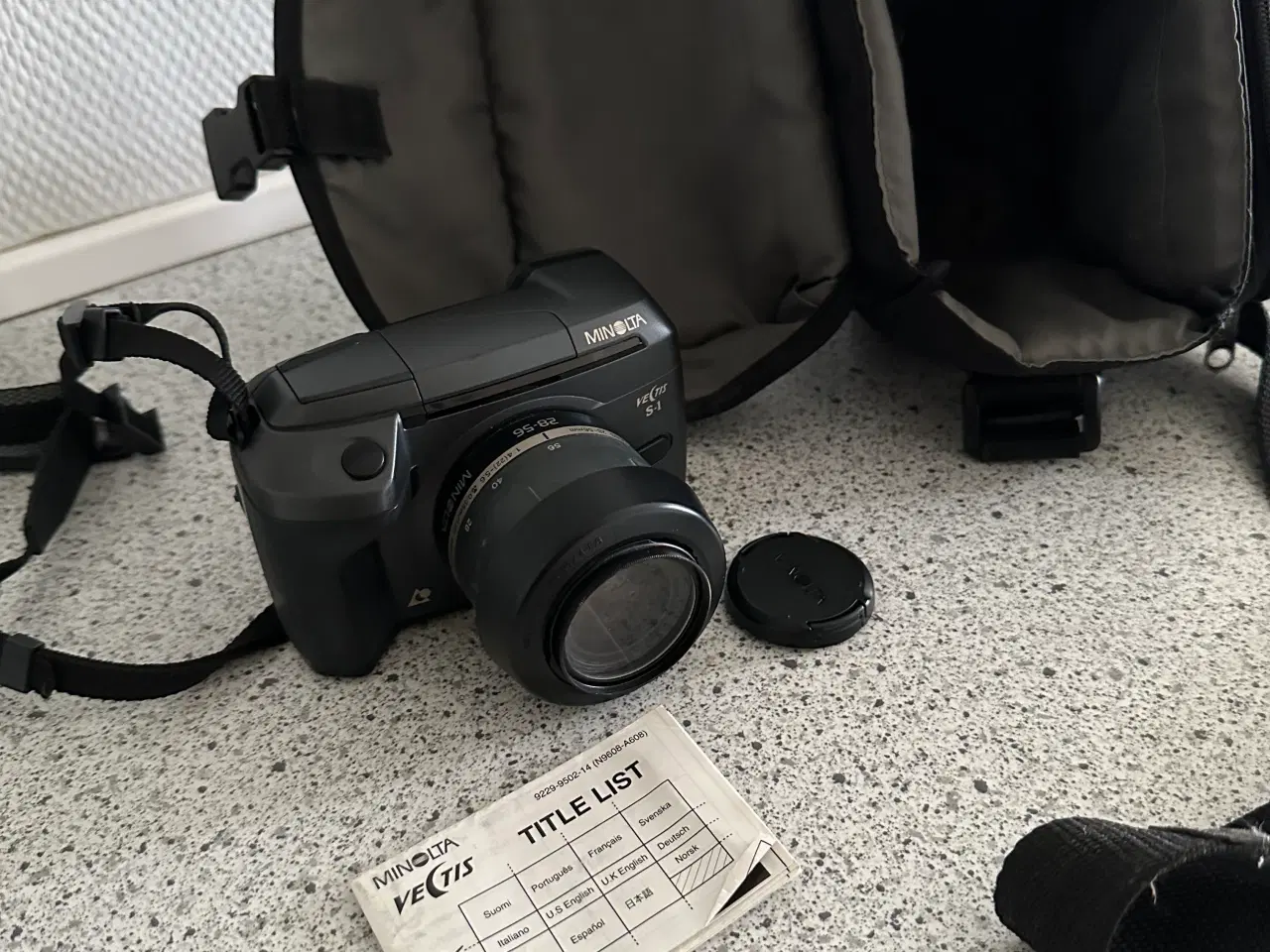 Billede 2 - Analog kamera Minolta med 2 blitz typer
