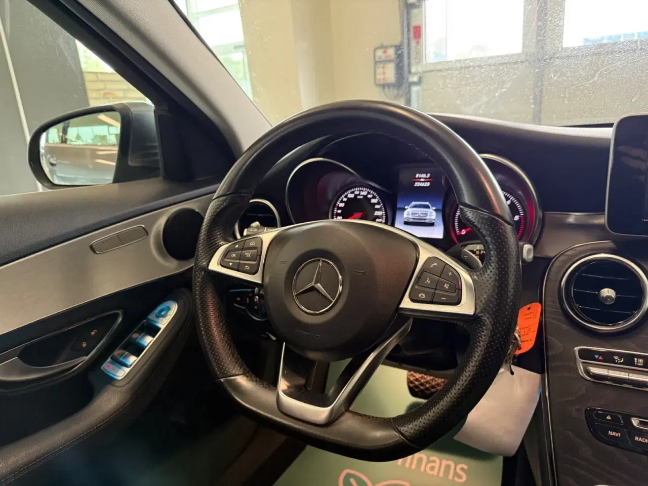 Billede 9 - Mercedes C220 d 2,2 AMG Line stc. aut.