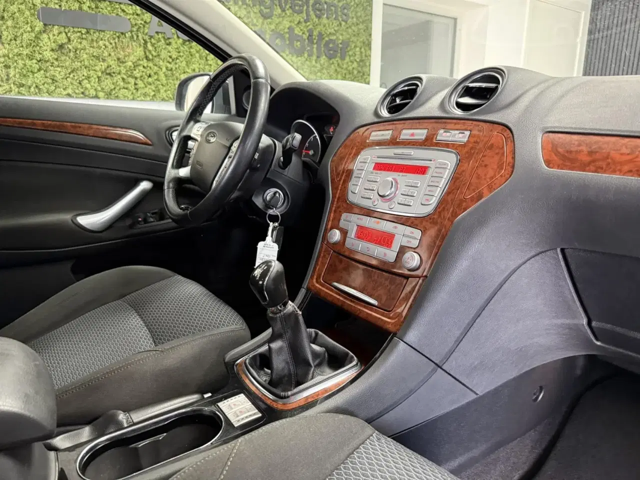 Billede 8 - Ford Mondeo 2,0 Ghia 145HK 5d