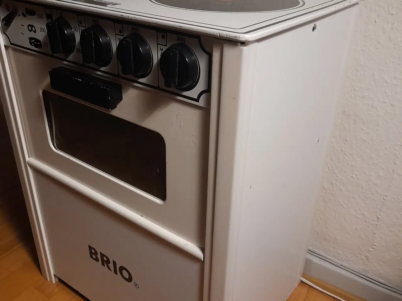 Billede 4 - Brio legekøkken.