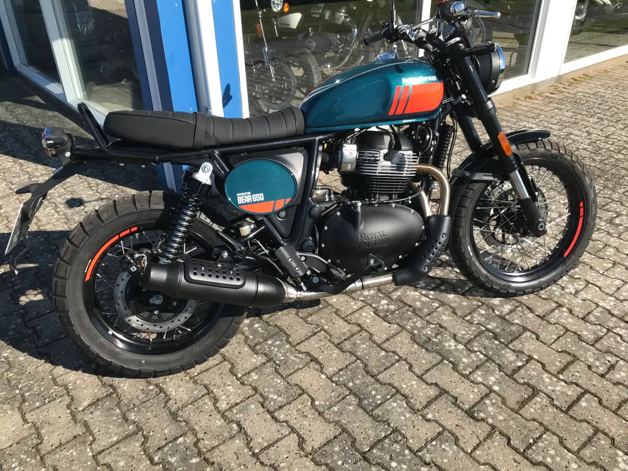 Billede 1 - Royal Enfield Bear 650  classic-bike.dk