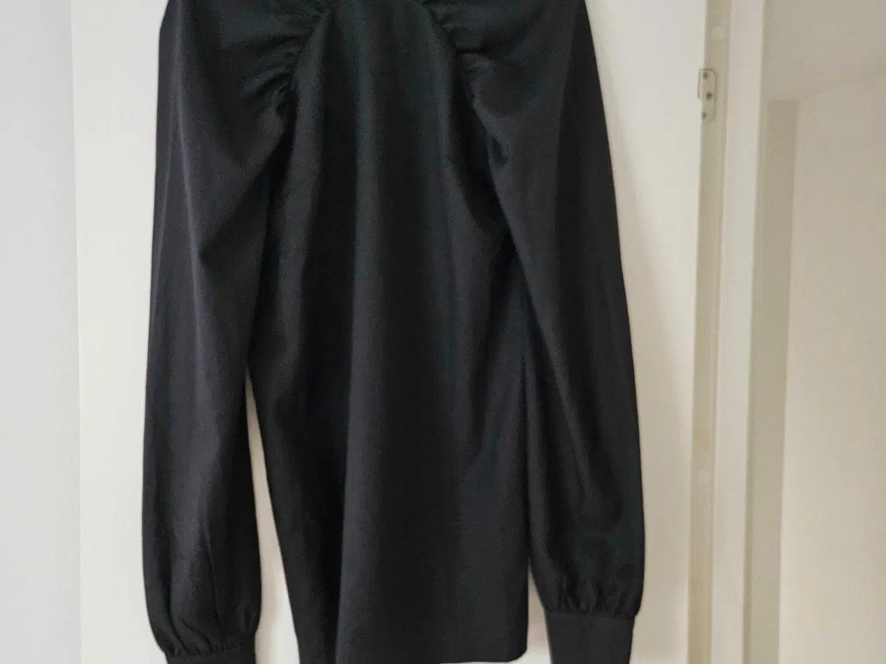 Billede 1 - Kjole fra Missguided