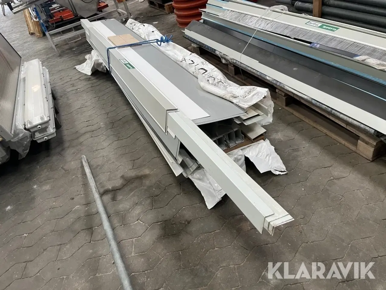 Billede 2 - Lot - Stålprofiler og skinner
