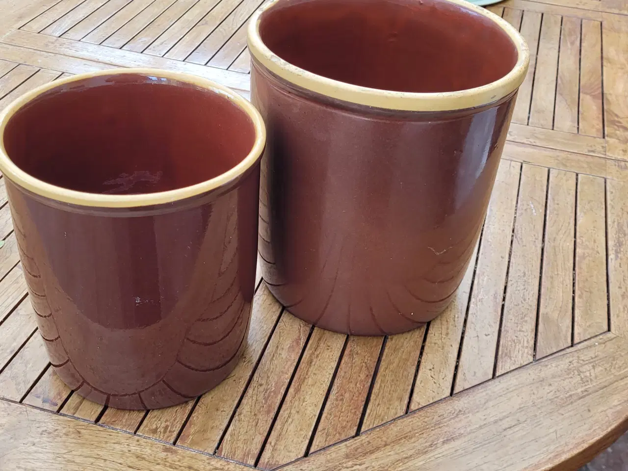 Billede 2 - 2 store lerkrukker