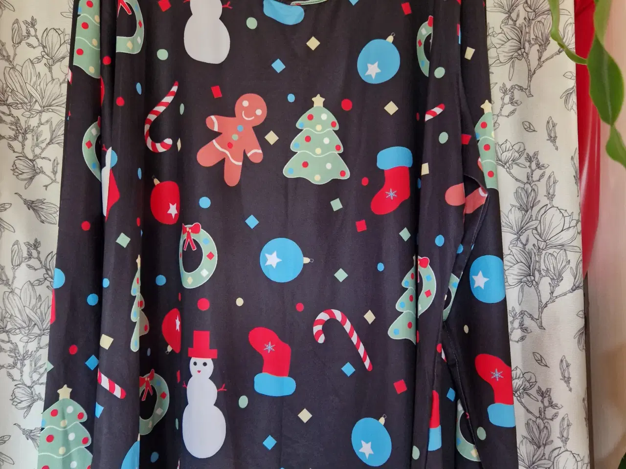 Billede 1 - Julebluse/kjole