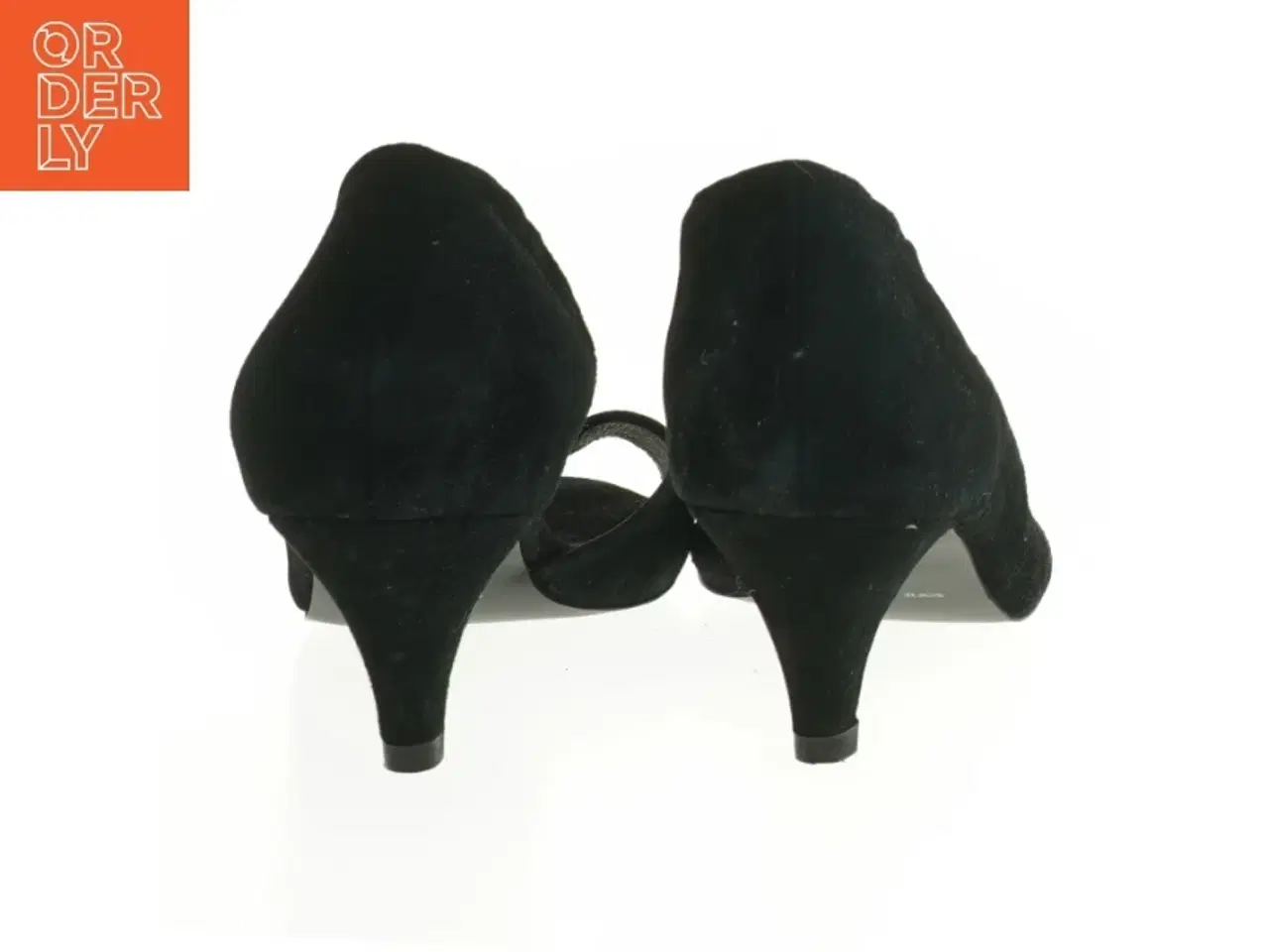 Billede 2 - Helt nye stiletter fra Sofie Schnoor (str. 38 )