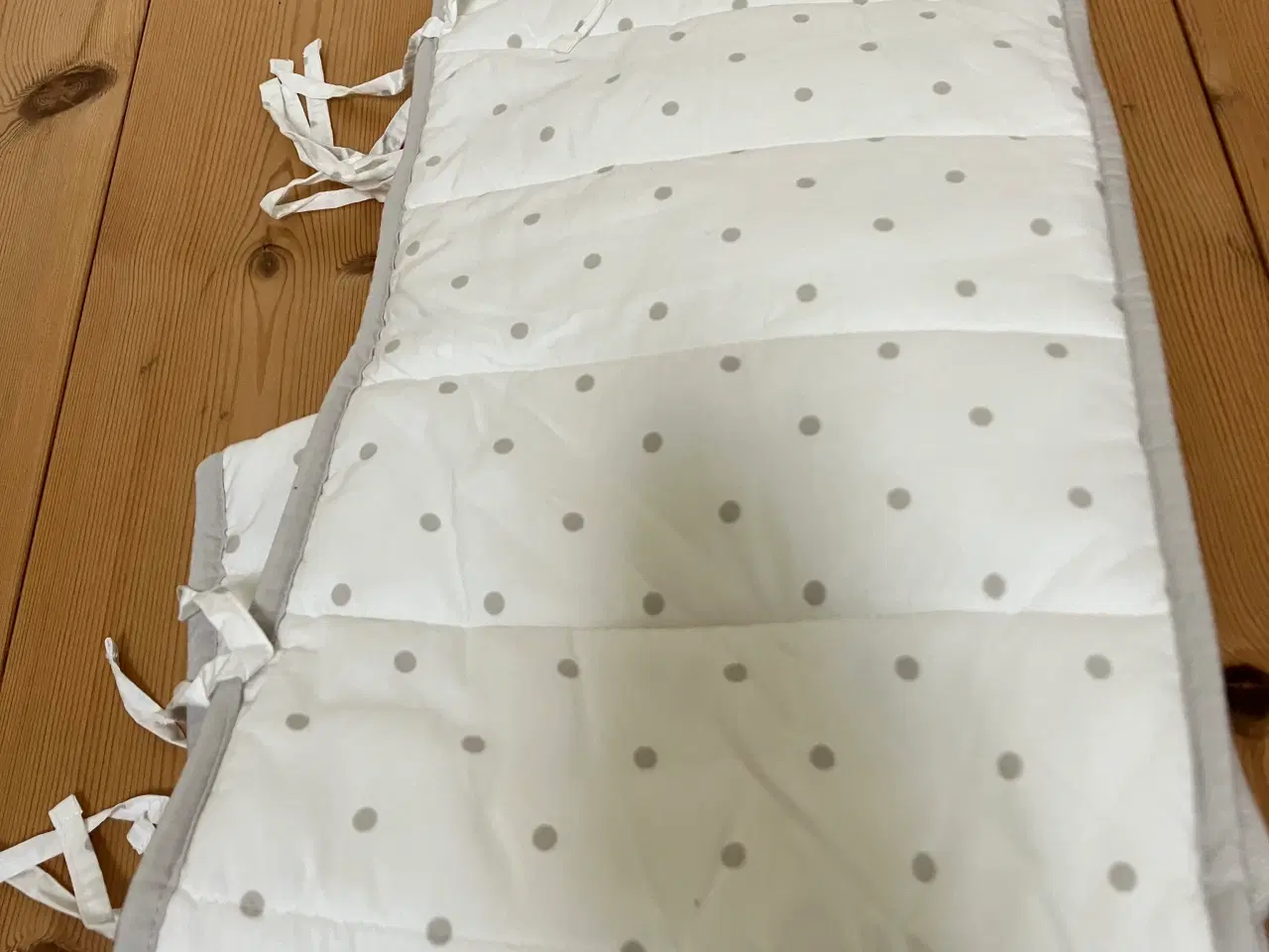 Billede 1 - Sengerand IKEA 