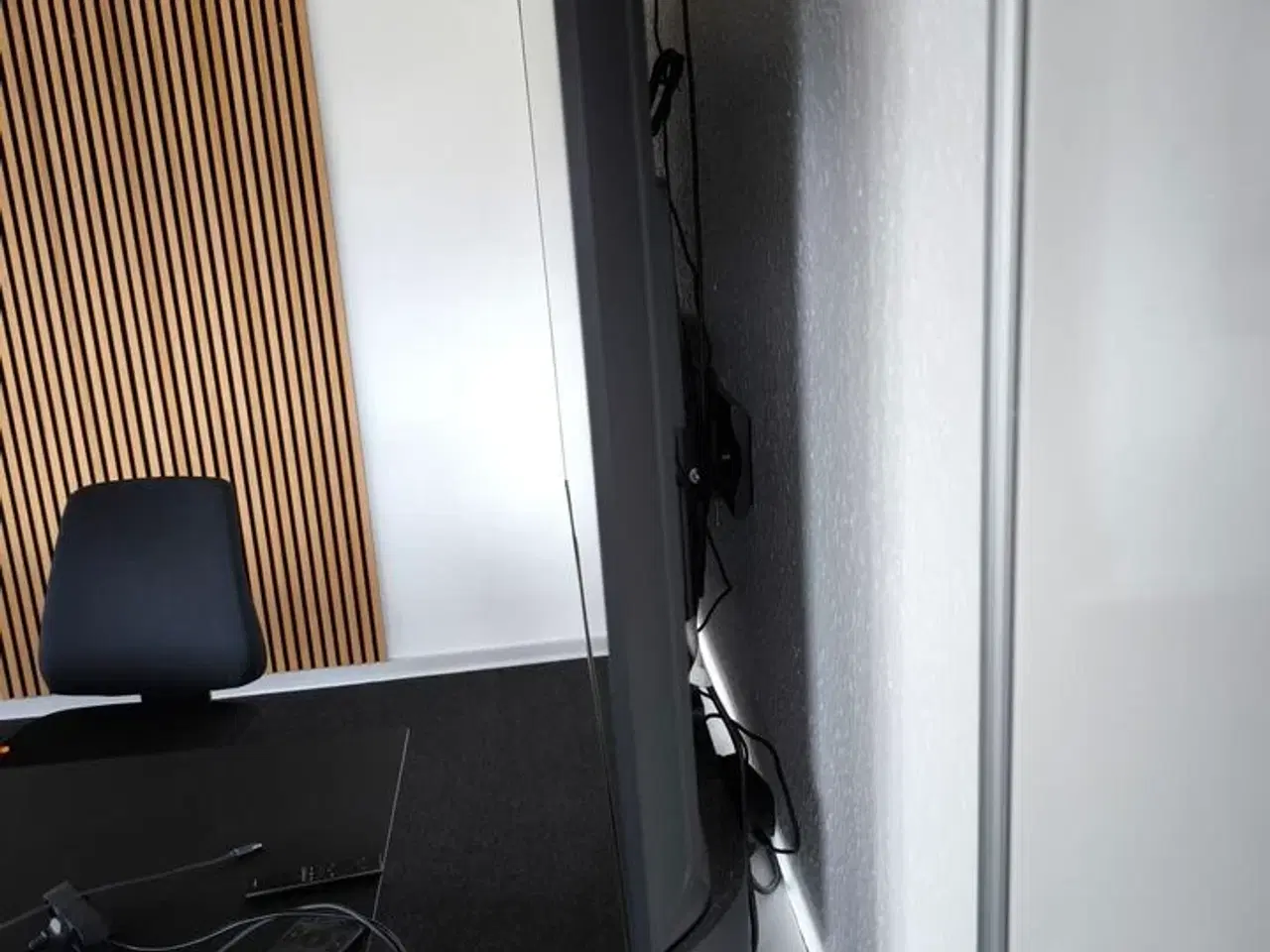 Billede 2 - TV SAMSUNG 55" med vægbeslag