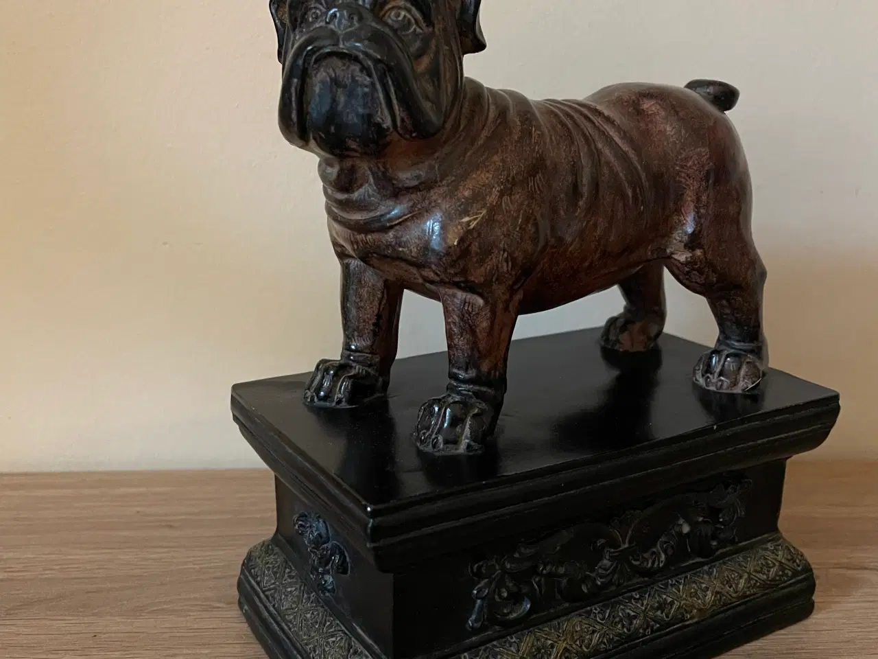 Billede 2 - Flot gammel bulldog figur 