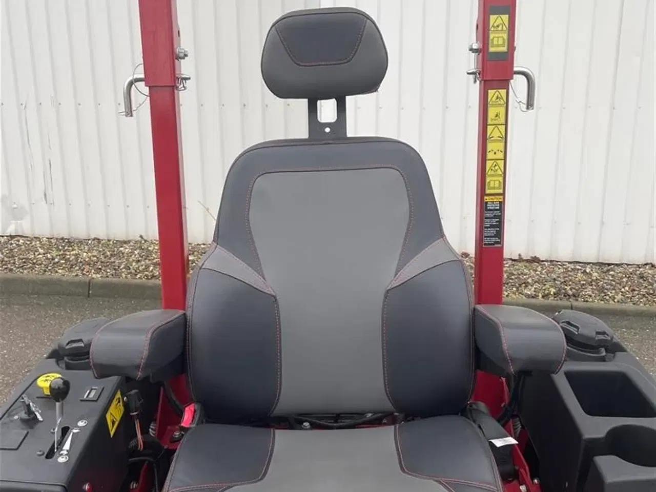 Billede 5 - Ferris ZT 3300 ISX 72" 3-1 klippebord med hydraulisk løft