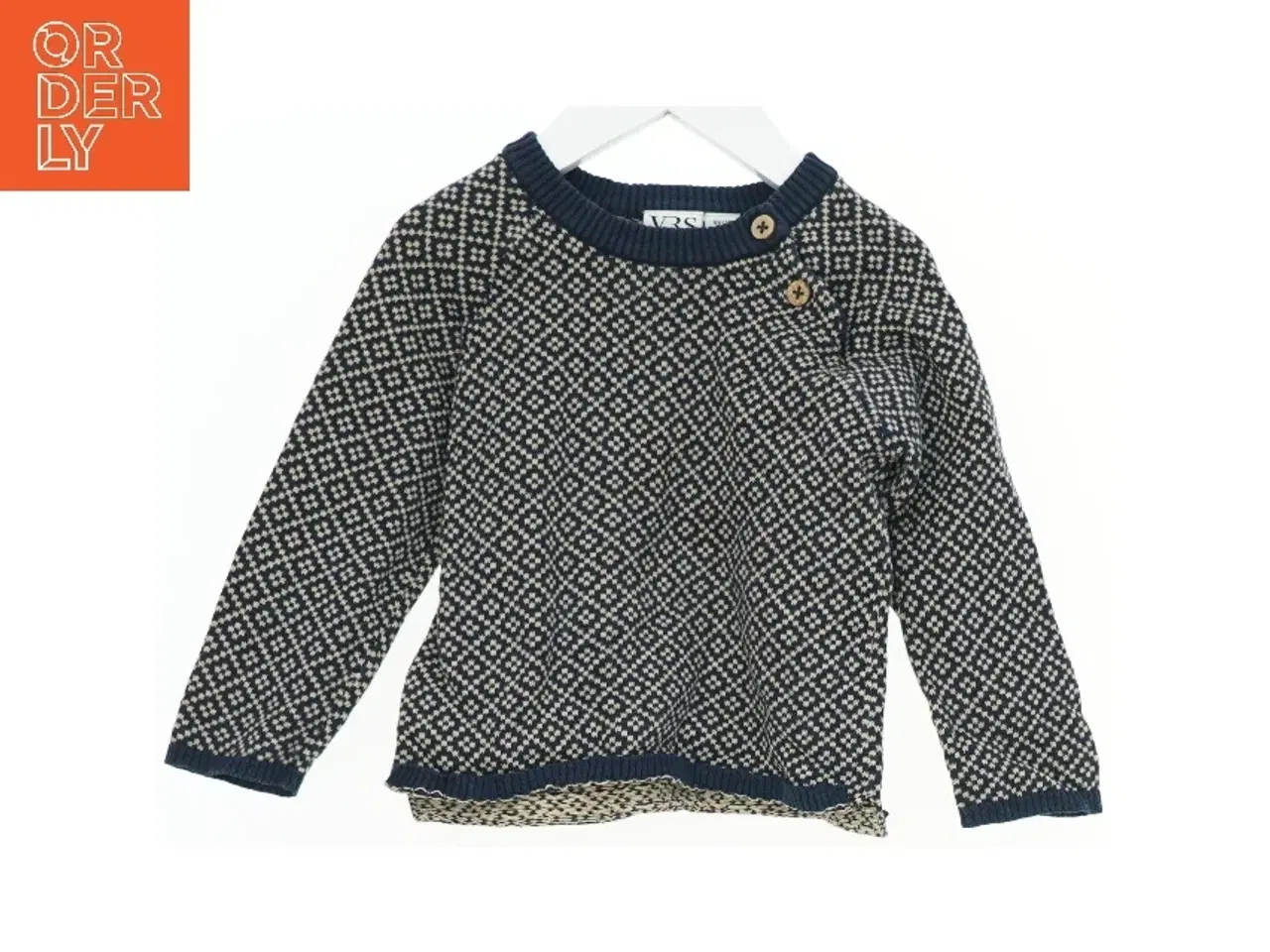 Billede 1 - Strikket sweater med mønster fra VRS (str. 86)