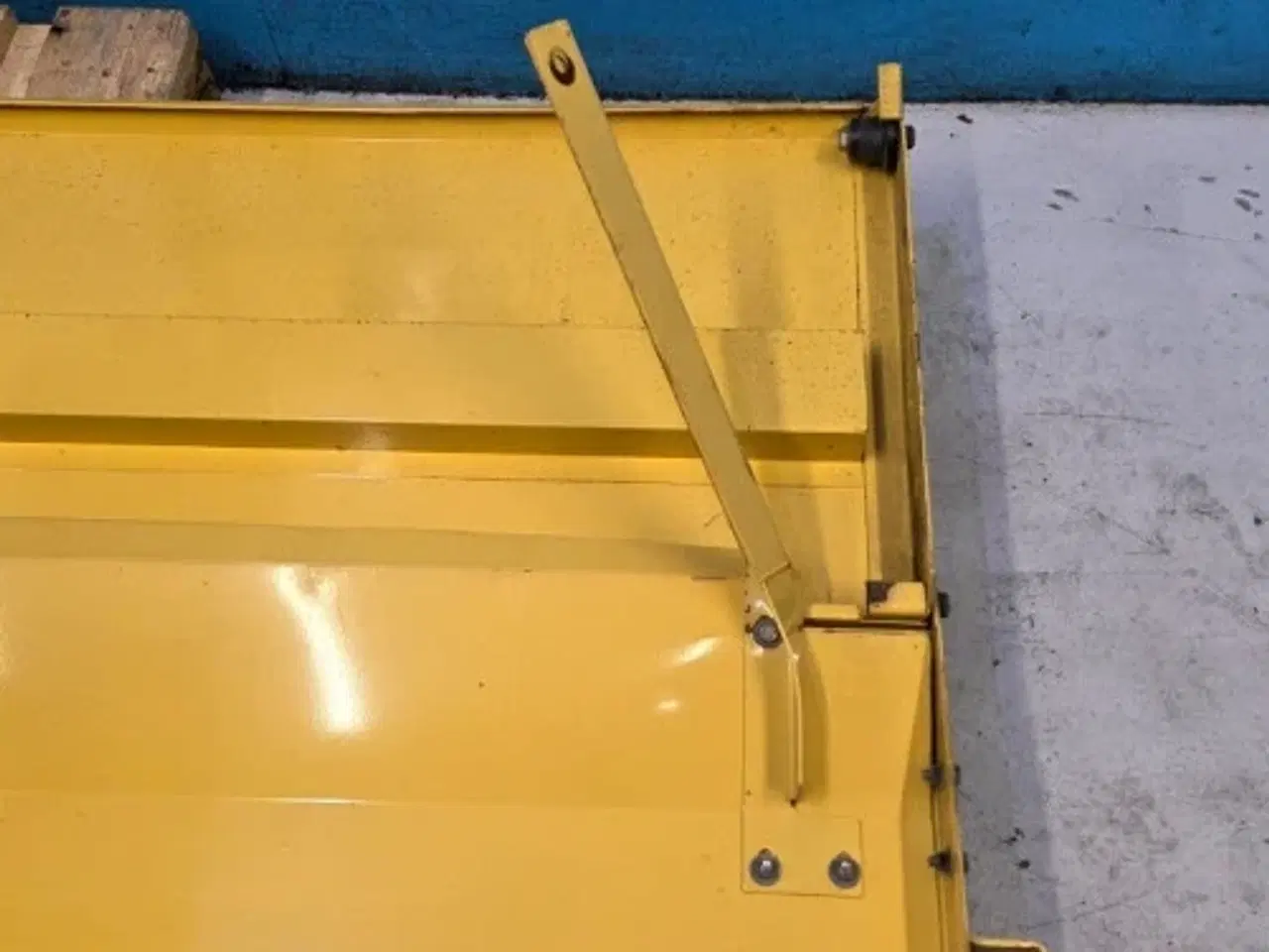 Billede 12 - New Holland TF44 Skærm 84001160