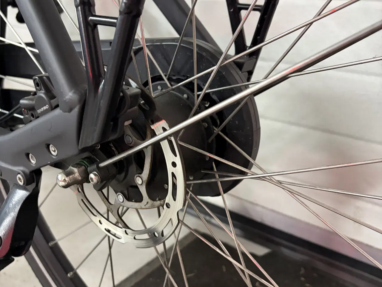 Billede 2 - Batavus Altura – Demo elcykel som ny 2026 model he