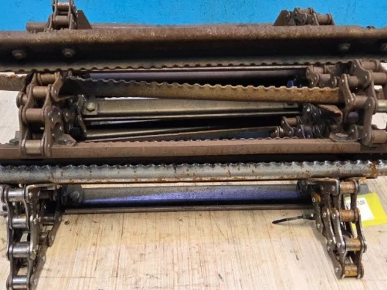 Billede 11 - Case 8010 Kæde 87283359