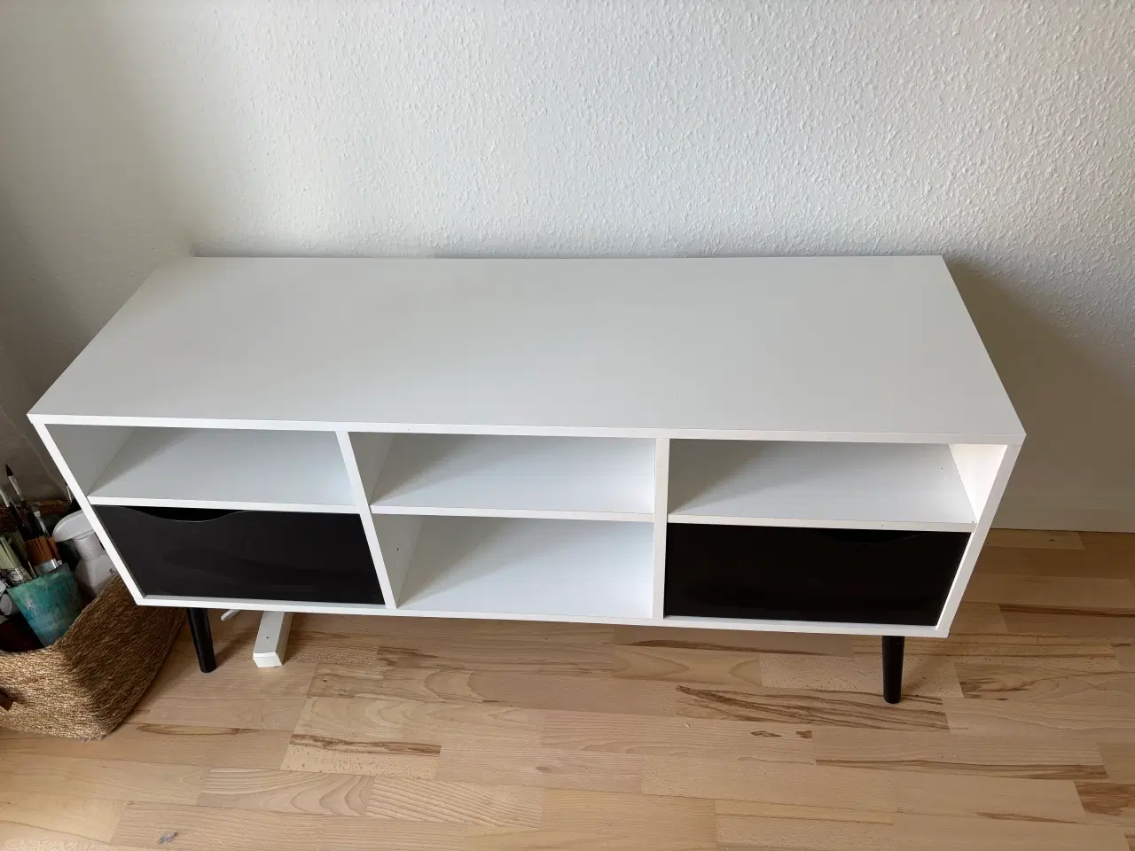 Billede 4 - TV-BORD