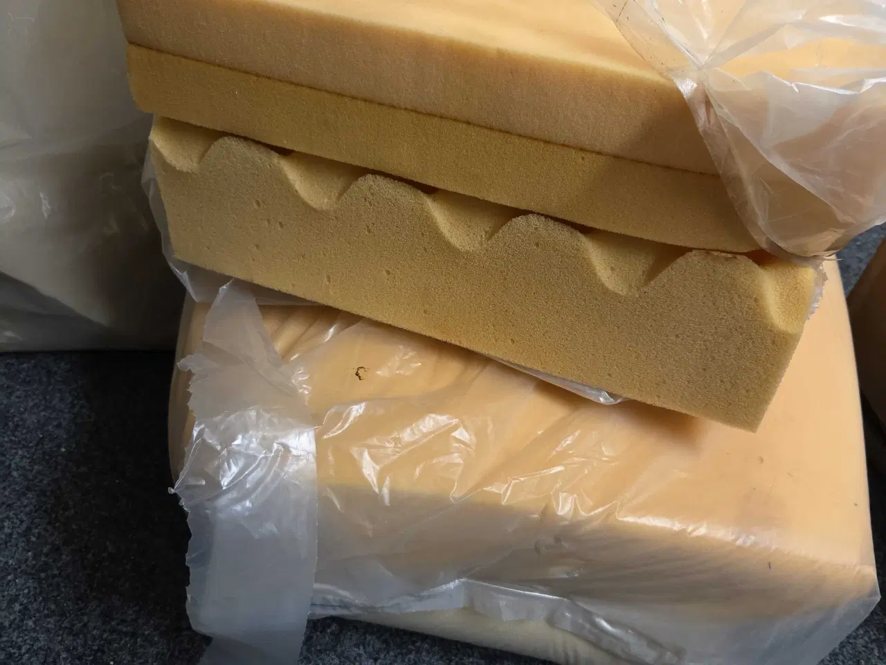 Billede 1 - Skumgummi klodser