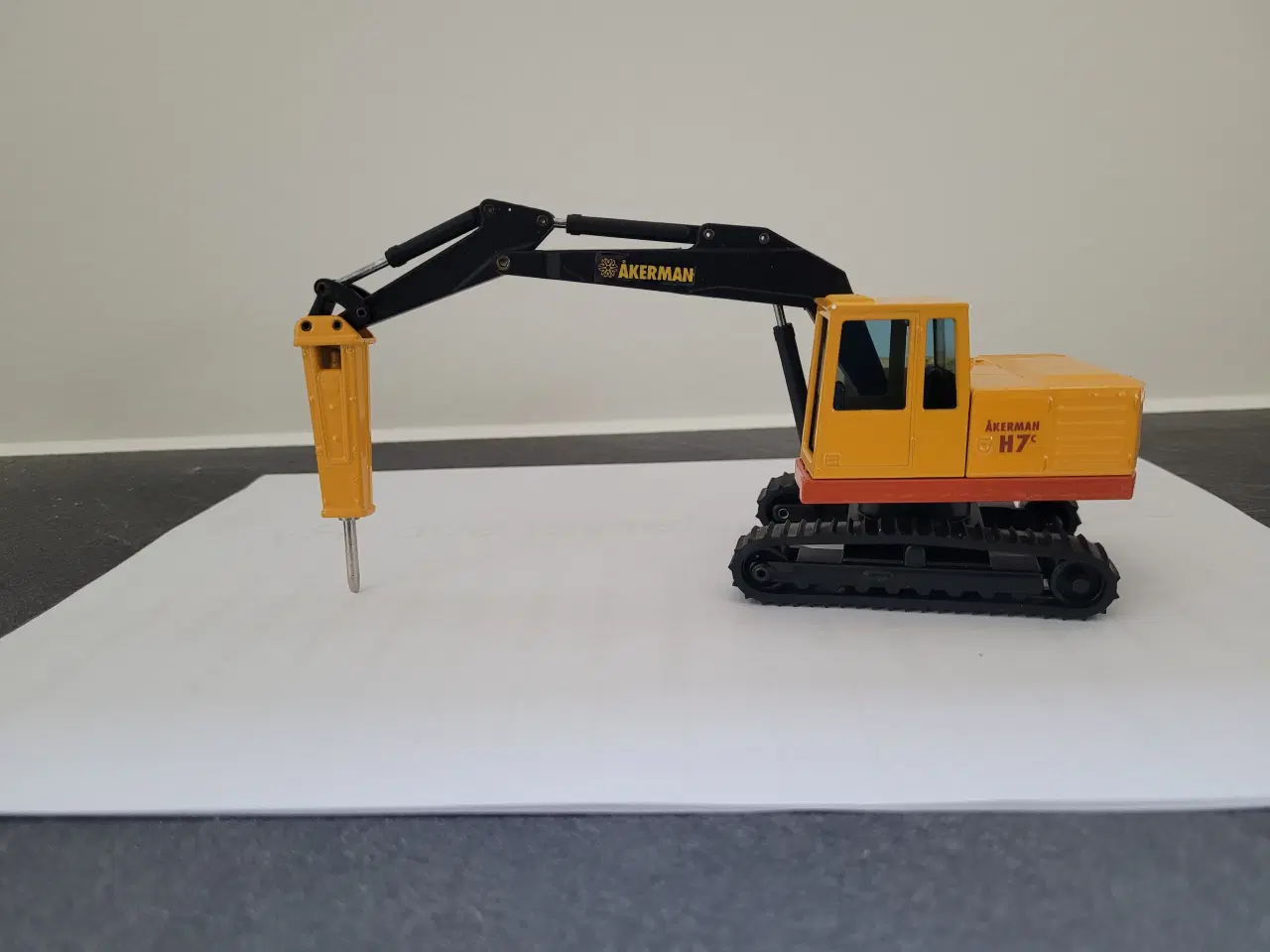 Billede 3 - Åkerman Gravemaskine med hammer Model