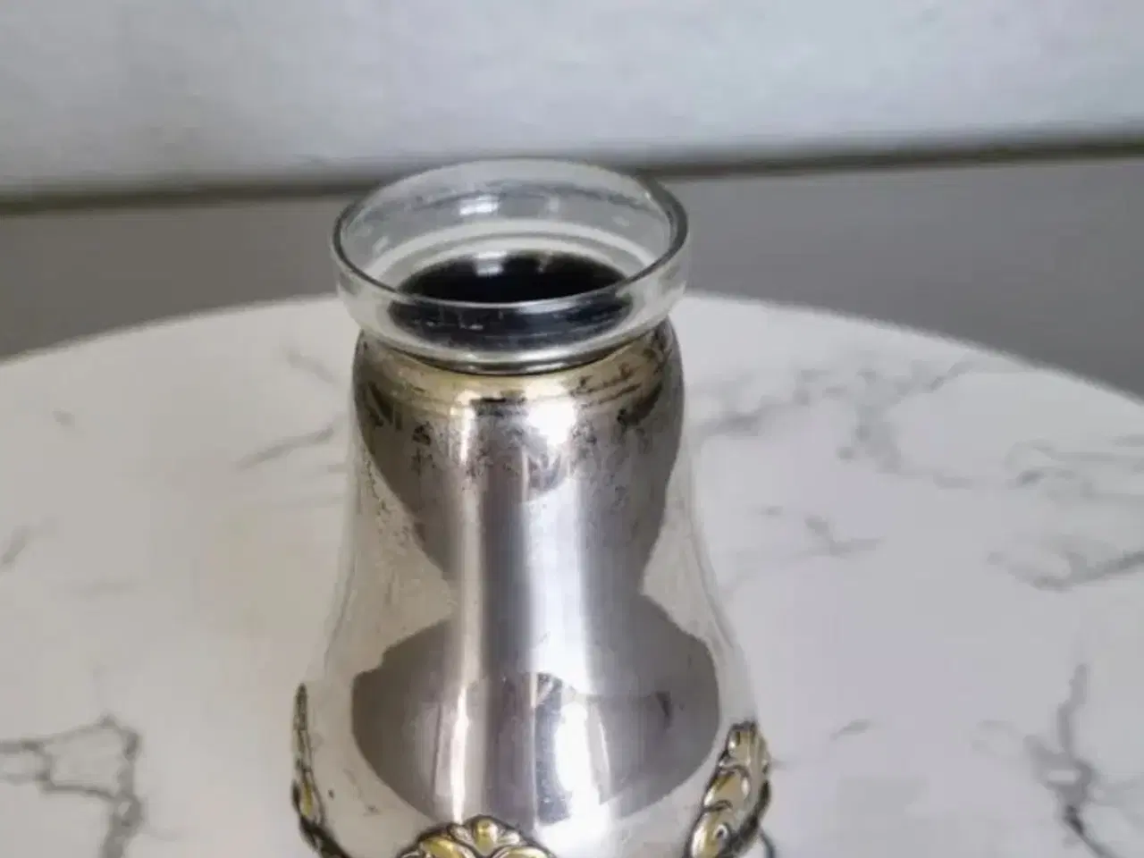 Billede 5 - Smuk vintage to tårnet Victoria vase i sølvplet 