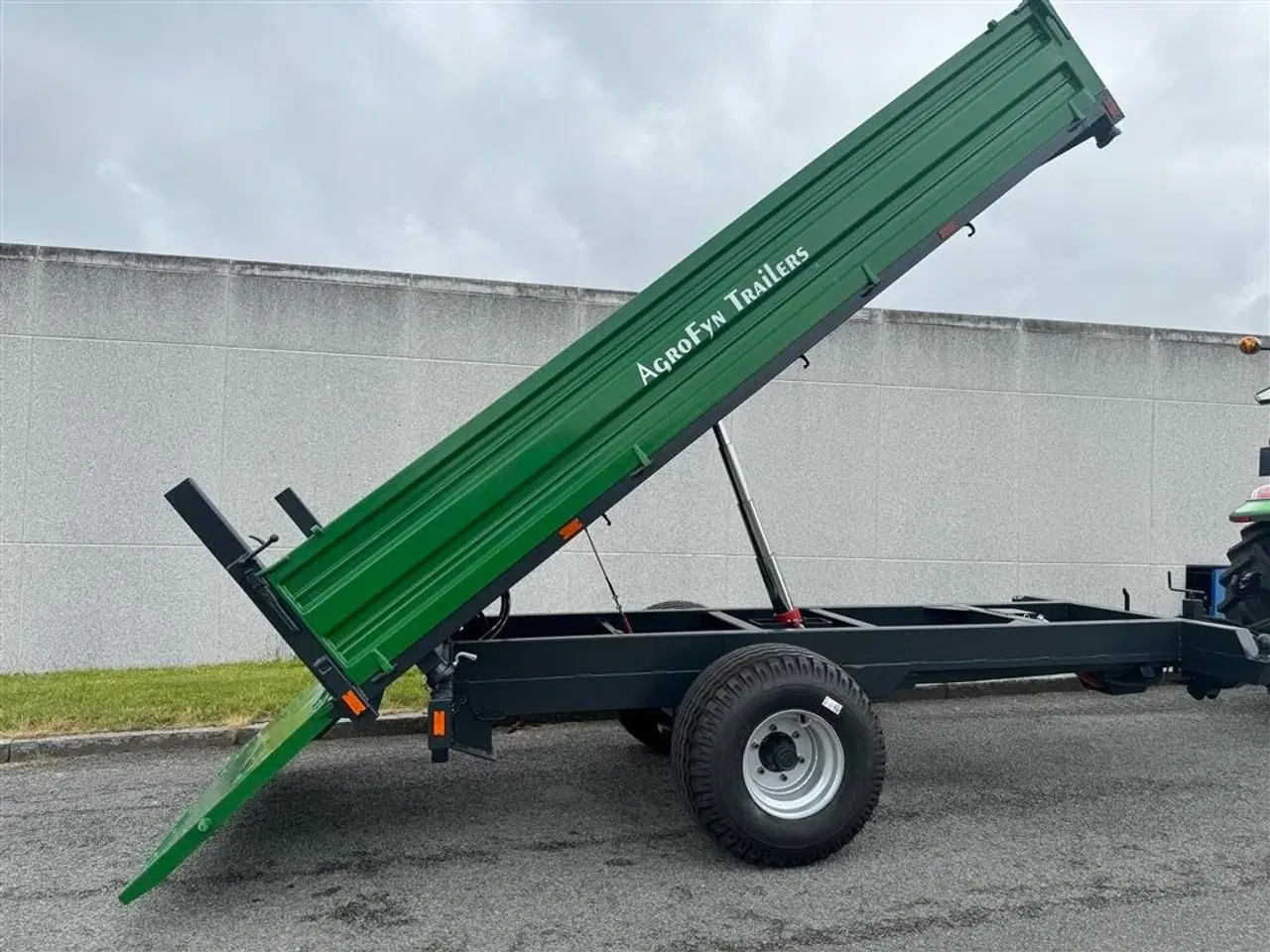 Billede 9 - Agrofyn Trailers 6 tons Multipurpose Maskintrailer med sidetip